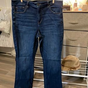 American Eagle High Rise Skinny Kick Jeans